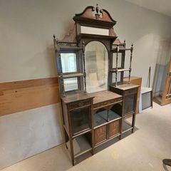Vintage unit