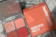 Huda blush palette