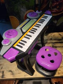 keyboard and microphone