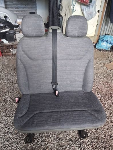 2005 2014 Nissan primastar,  renault traffic passenger seat