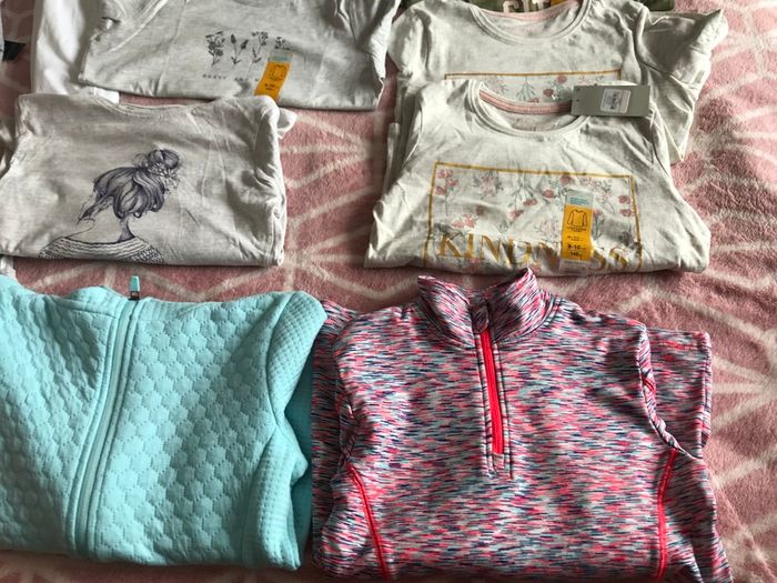 Clothes brand new! Free gift!