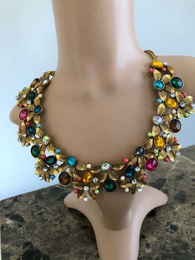 statement necklace