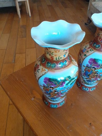 Chinese Vases.