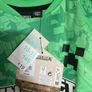 Boys Minecraft Sports Set Image 4