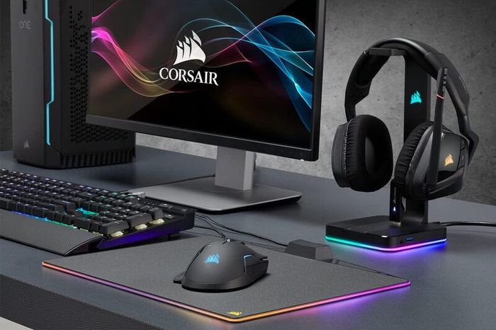 ST100 RGB Premium Headset Stand with 7.1 Surround Sound
