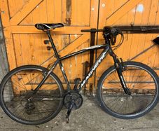 mens hybrid bike