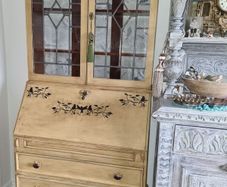 bureau bookcase