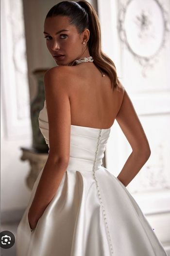 Milla Nova wedding dress