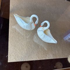 Vintage Beleek pair of swans