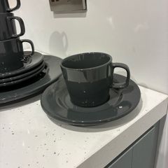 Contemporary Tea Set