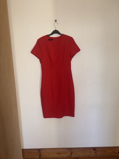 Designer tailored red midi dress -  new