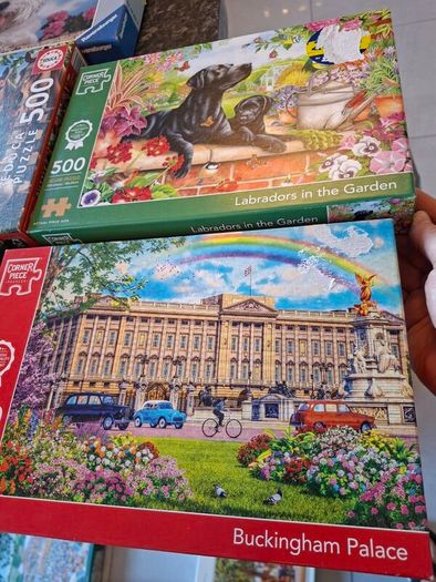 jigsaws 1000 and 500 pieces