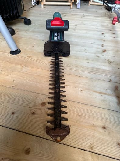 12V Hedge Trimmer