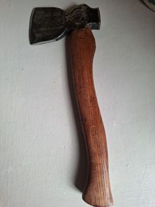 axe