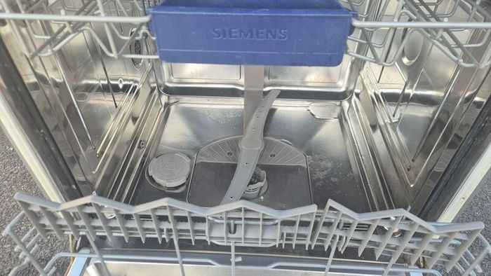 Dishwasher Siemens SN25M880GB with top cutlery shelf
