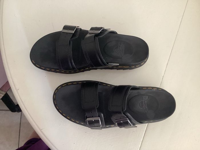 Dr martens size 9