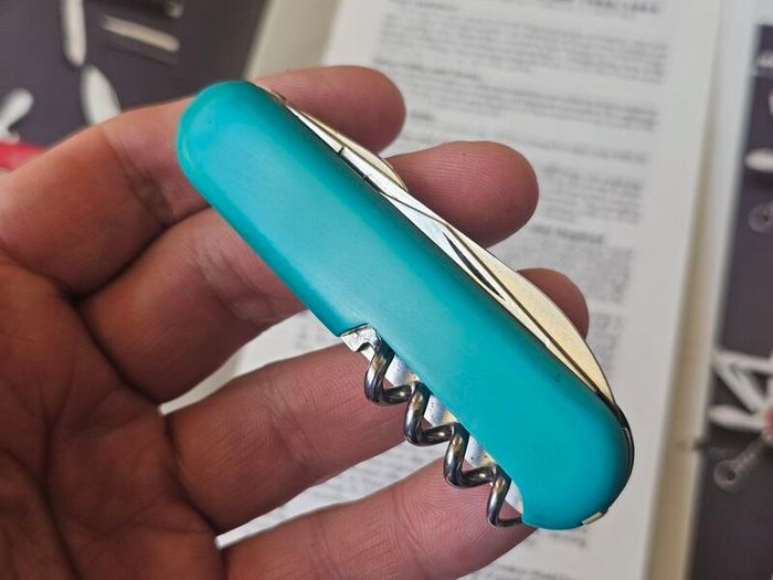 Vintage Wenger Viking Discontinued Collectable 85mm Swiss Army Knife