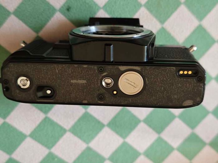 Minolta X-300 (black) - Serviced & Ready to Use Film Camera (body only)