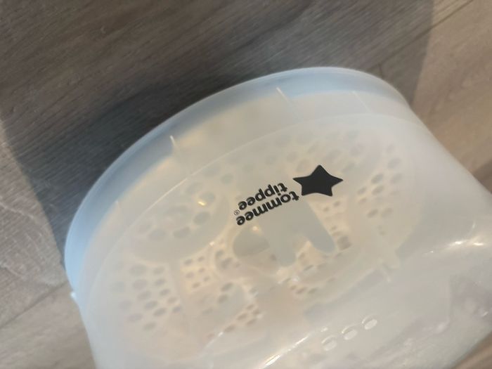 Tommee Tippee Microwave/Steam Sterilizer