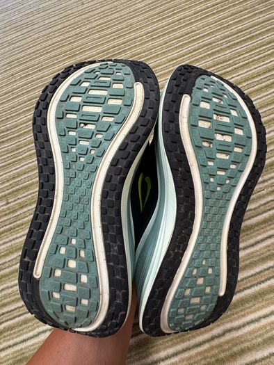 Nike vomero plus run