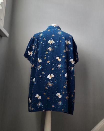 Teal blouse, Size 20