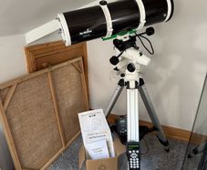 Sky-Watcher 130PDS Ota & Sky-Watcher EQ3 PRO SynScan