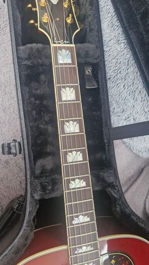 gibson sj200