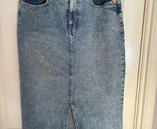 Denim skirt