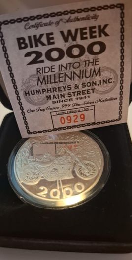 RARELY FOR SALE BIKE WEEK 2000 /2001/2003/2005 (60th anniversary)/2006 The 2005 is the rarest of the collection being the 60th Anniversary