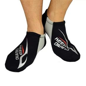 Adults neoprene socks/beach socks size L