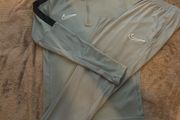 nike drifit tracksuit