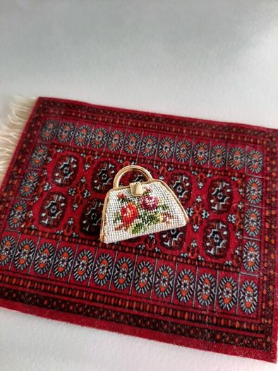 Vienna petit point brooch