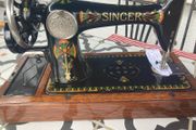 Antique singer 66K sewing machine