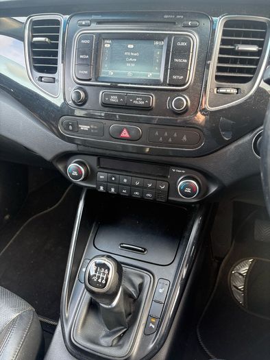 2014 Kia Carens Platinum 1.7L Diesel 7 Seater New NCT