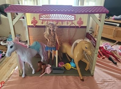 barbie horse barn