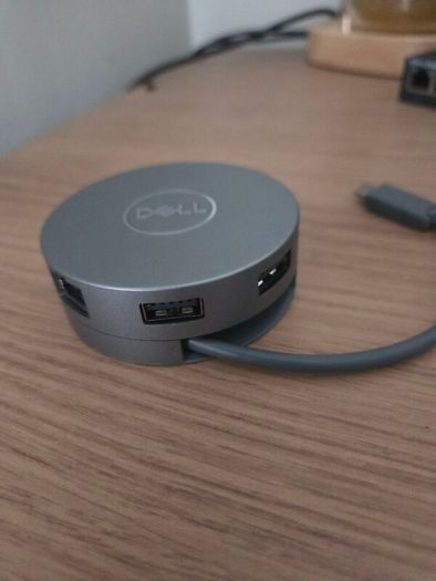 Dell 7in1 USB hub