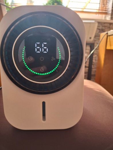 Mini desk fan