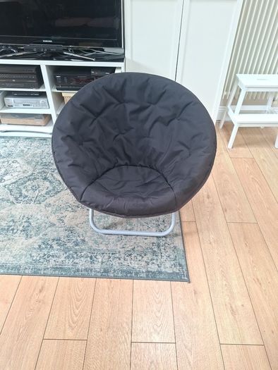 Moon Chair