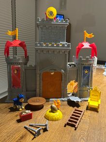 Paw Patrol Rescue Knights Playset Castle