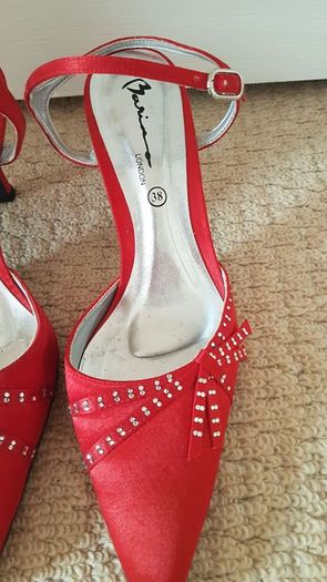 Ladies shoes
