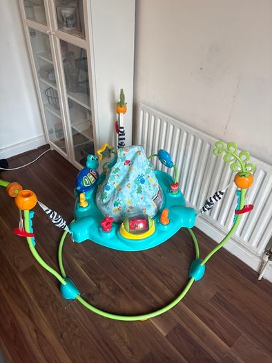 Baby bouncer