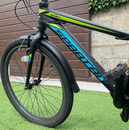 Spartan 24 inch bike 21 speed Shimano