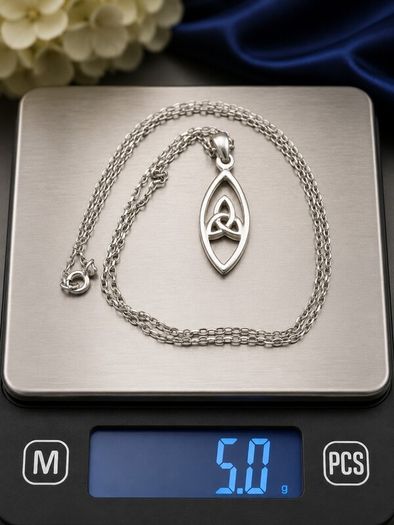 925 Vintage Sterling Silver Celtic Knot Necklace