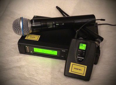 Shure ULXP4 Wireless System with Beta 58A Microphone