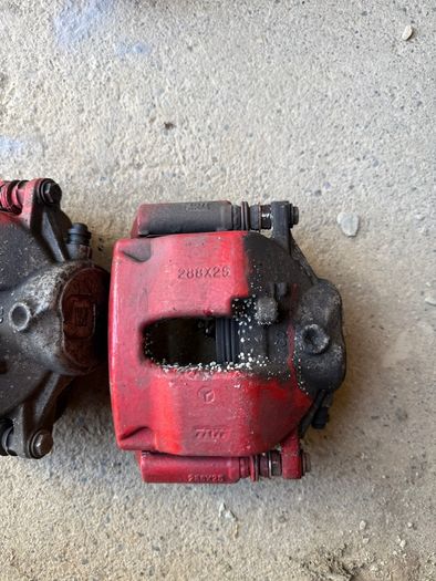 c class w204  brake calipers