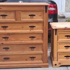 chest of drawers and 1 bedside locker