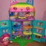 Gabbys Dollhouse Celebration House Image 2