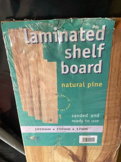 Laminated shelf