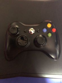 Xbox 360 s console with controller