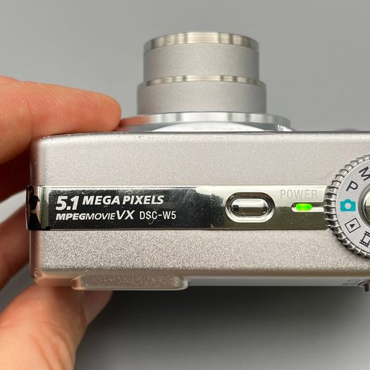 Sony DSC-W5 Cyber-shot 5.1MP Digital Camera Silver
